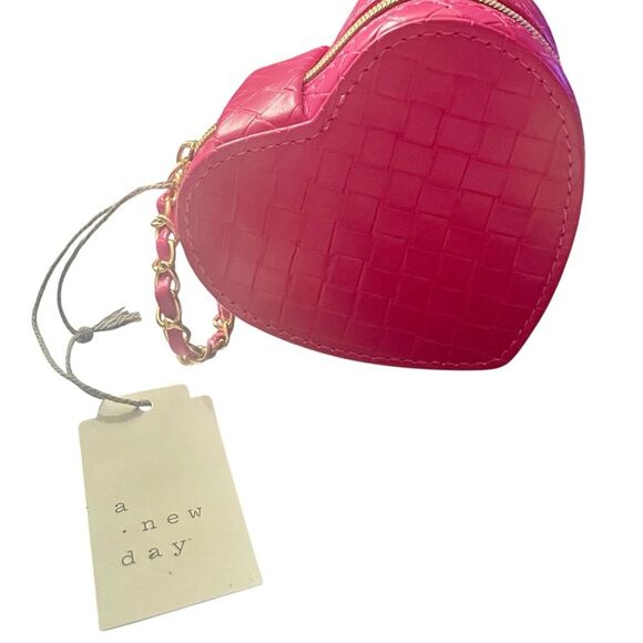 NWT Heart Woven Travel Jewelry Organizer - A New Day - Picture 5 of 5